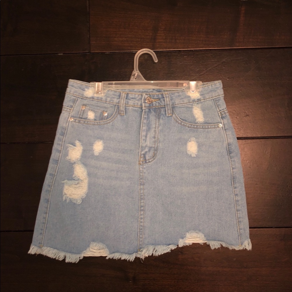 Denim skirt